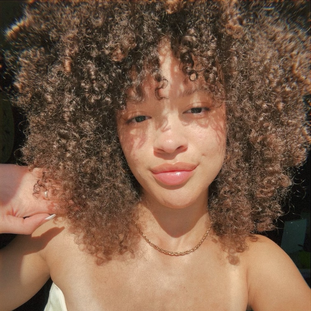 Meet your Posher, Sophia